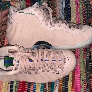 Nike Air Foamposite sneakers